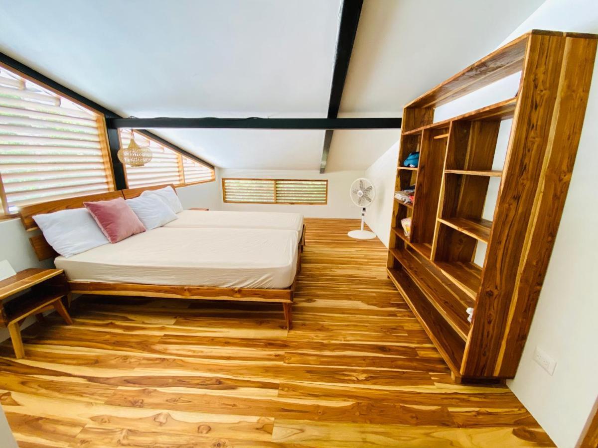 Nosotros Playa Maderas - Surf House & Casitas Villa Luaran gambar