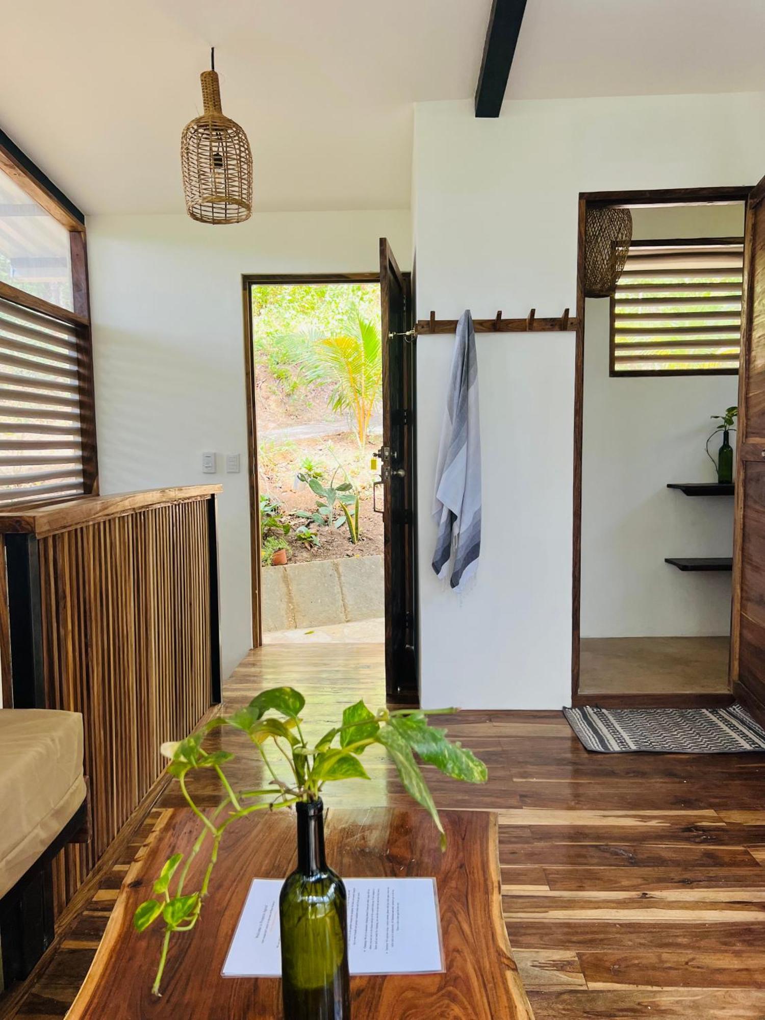 Nosotros Playa Maderas - Surf House & Casitas Villa Luaran gambar